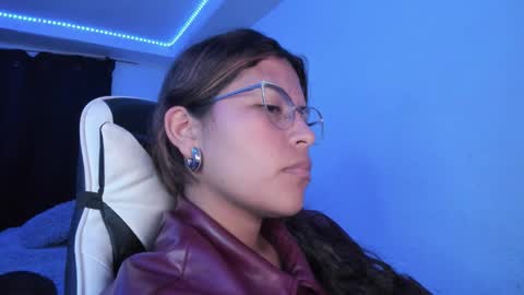  Lady  online show from March 2026 02:05:02 AM