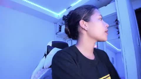  Lady  online show from July 2026 03:25:02 AM