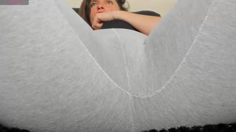  Danna................. online show from December 2024 04:49:02 PM