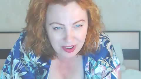 Snapshot of ladyelizabeth777 chatting on December 2024 12:22:01 PM Beth online show from December 2024 12:22:01 PM