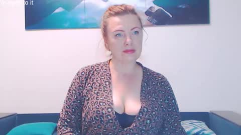Snapshot of ladyelizabeth777 chatting on September 2025 07:32:01 AM Beth online show from September 2025 07:32:01 AM