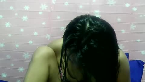 ladyinred201 online show from December 2024 06:28:02 AM