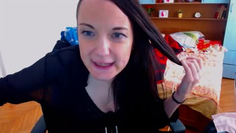 Snapshot of ladylhoty chatting on June 2026 01:20:02 PM LadyLHoty online show from June 2026 01:20:02 PM