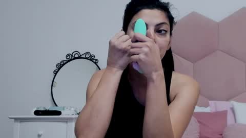 Lia online show from February 2025 05:07:02 AM