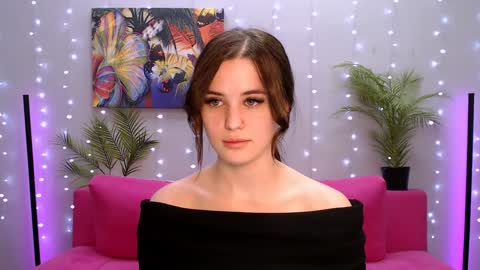 Amelia online show from January 2025 07:04:02 PM