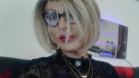 Snapshot of ladyoxana chatting on May 2026 12:49:02 AM Oxana online show from May 2026 12:49:02 AM