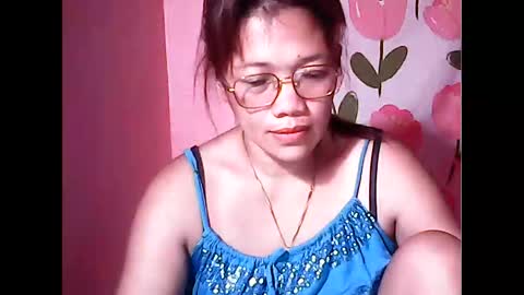 Snapshot of ladysweet4u69 chatting on June 2026 09:15:01 PM ladysweet4u69 online show from June 2026 09:15:01 PM