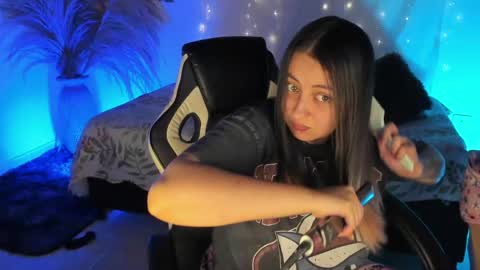 Lady  online show from May 2026 01:13:02 AM