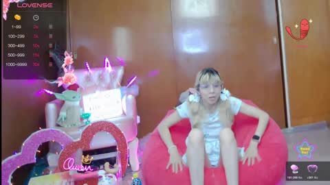 Skinnygirl online show from April 2026 12:26:02 AM