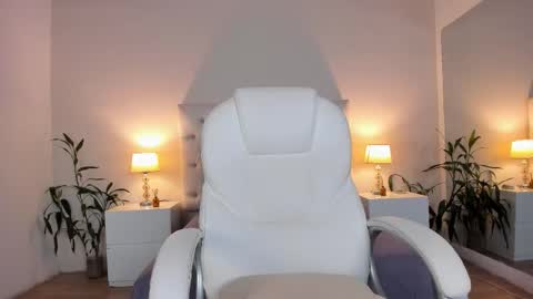 Snapshot of laia_watson chatting on March 2026 03:38:01 PM Laia online show from March 2026 03:38:01 PM