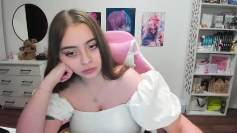 Kira online show from December 2024 10:22:01 PM