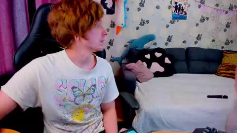 Snapshot of laksmrrr chatting on February 2025 11:38:02 AM Lu  Alex online show from February 2025 11:38:02 AM