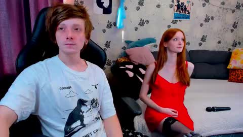 Snapshot of laksmrrr chatting on February 2025 10:37:02 AM Lu  Alex online show from February 2025 10:37:02 AM