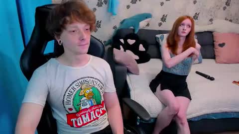 Snapshot of laksmrrr chatting on September 2025 08:58:02 AM Lu  Alex online show from September 2025 08:58:02 AM
