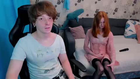 Snapshot of laksmrrr chatting on October 2025 10:46:02 AM Lu  Alex online show from October 2025 10:46:02 AM