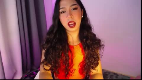 luna  online show from September 2025 12:40:02 PM