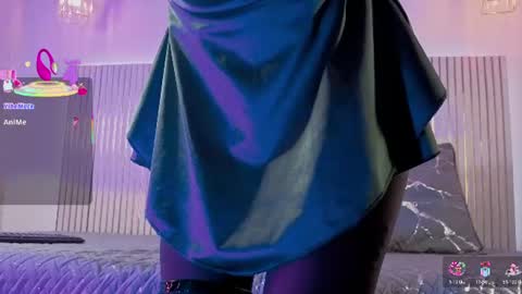 Snapshot of lala_pantyhose chatting on June 2026 07:26:01 PM Miss Lala online show from June 2026 07:26:01 PM