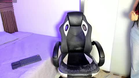 Snapshot of lalabunny01 chatting on April 2026 04:46:01 AM lalabunny01 online show from April 2026 04:46:01 AM