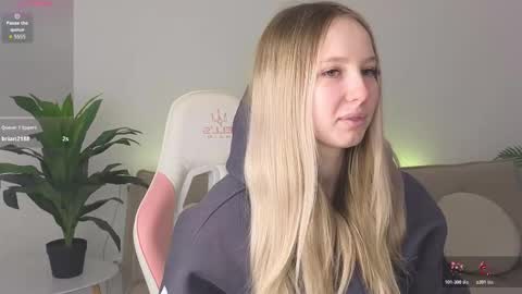 Liana online show from February 2026 01:21:02 PM