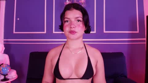  Lana  online show from December 2025 11:19:01 AM