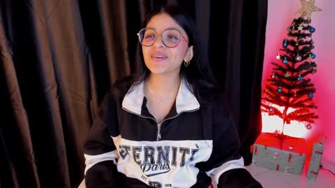 Snapshot of lana_dol chatting on January 2025 12:03:01 PM ... . . ... online show from January 2025 12:03:01 PM