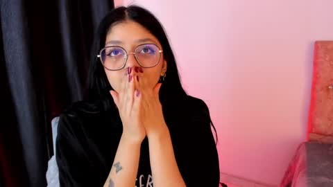 Snapshot of lana_dol chatting on January 2025 06:16:01 PM ... . . ... online show from January 2025 06:16:01 PM