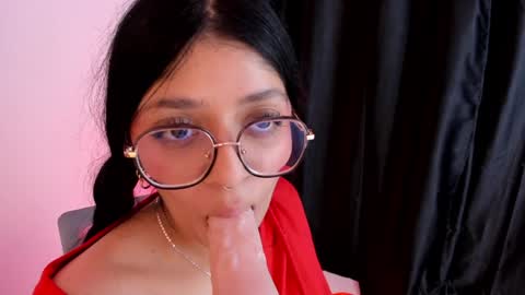 Snapshot of lana_dol chatting on January 2025 03:25:01 PM ... . . ... online show from January 2025 03:25:01 PM