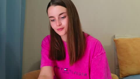 lana_gl online show from April 2026 08:39:01 AM