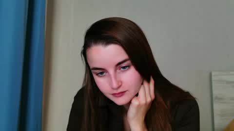 lana_gl online show from May 2026 06:43:02 AM