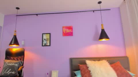 Lana Blake online show from February 2026 12:01:01 PM