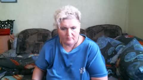 lanacat555 online show from October 2025 12:03:01 PM