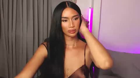 Snapshot of lanadel_hilton chatting on March 2025 07:32:02 PM Lana online show from March 2025 07:32:02 PM