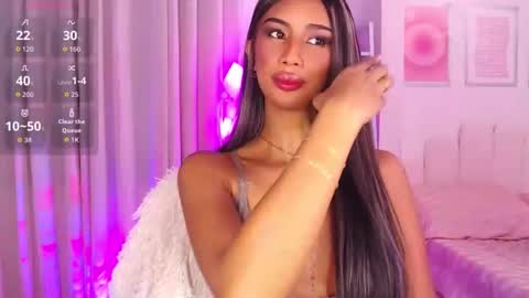 Snapshot of lanadel_hilton chatting on September 2025 12:35:01 AM Lana online show from September 2025 12:35:01 AM