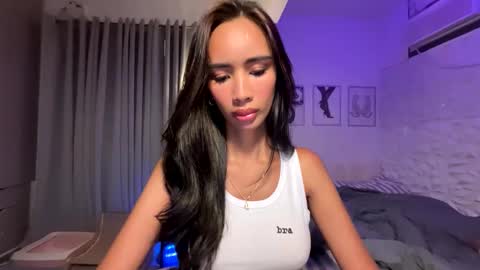 Lana online show from April 2026 01:14:01 AM