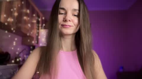 Snapshot of lanaloulou chatting on December 2024 09:31:01 PM Lana online show from December 2024 09:31:01 PM