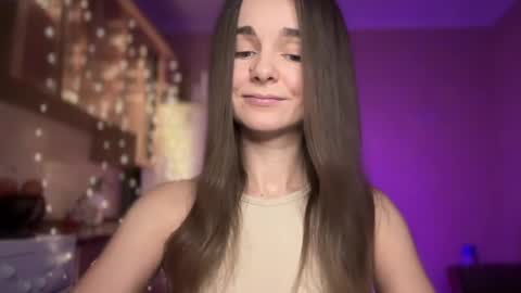 Snapshot of lanaloulou chatting on December 2024 10:43:02 PM Lana online show from December 2024 10:43:02 PM