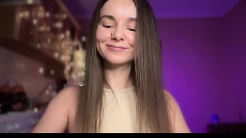 Snapshot of lanaloulou chatting on December 2024 12:59:01 AM Lana online show from December 2024 12:59:01 AM