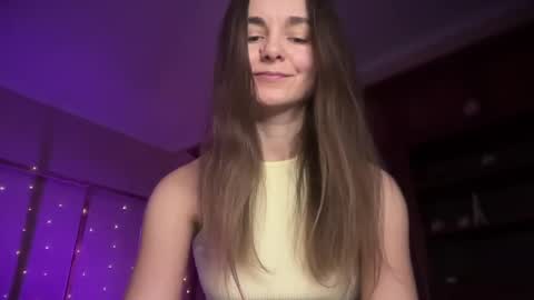 Snapshot of lanaloulou chatting on December 2024 04:49:02 AM Lana online show from December 2024 04:49:02 AM
