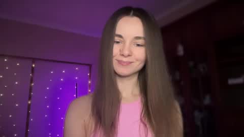 Snapshot of lanaloulou chatting on February 2025 08:42:01 PM Lana online show from February 2025 08:42:01 PM