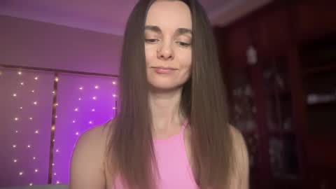 Snapshot of lanaloulou chatting on February 2025 10:20:02 PM Lana online show from February 2025 10:20:02 PM
