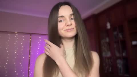 Snapshot of lanaloulou chatting on February 2025 04:04:02 PM Lana online show from February 2025 04:04:02 PM
