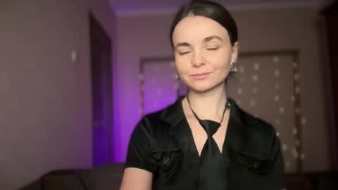 Snapshot of lanaloulou chatting on September 2025 02:38:01 AM Lana online show from September 2025 02:38:01 AM