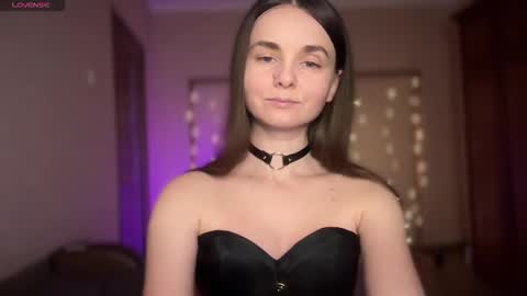 Snapshot of lanaloulou chatting on October 2025 12:02:01 AM Lana online show from October 2025 12:02:01 AM