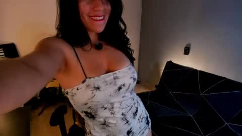 Lana online show from April 2026 12:30:02 AM