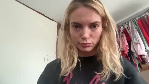 lanaxsharapova online show from January 2026 08:12:01 PM