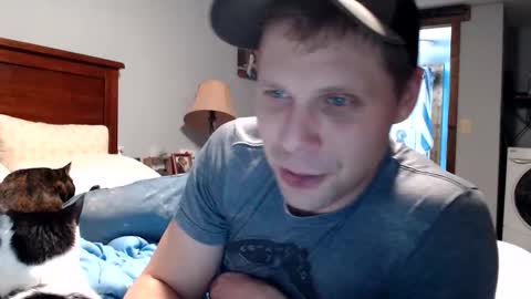 Lance online show from February 2026 12:09:01 AM