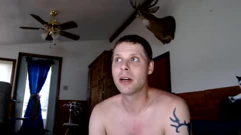 Snapshot of lancehardin chatting on May 2026 12:05:01 AM Lance online show from May 2026 12:05:01 AM