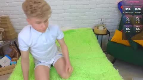 Lanny online show from March 2025 07:26:02 PM