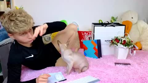 Lanny online show from April 2026 08:34:01 AM