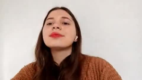 Snapshot of lanitaspanish chatting on November 2025 08:31:01 AM Taisia Tai online show from November 2025 08:31:01 AM